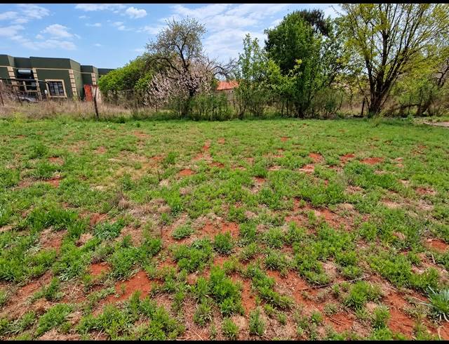 4,047M² VACANT LAND FOR SALE IN RIVERSDALE
